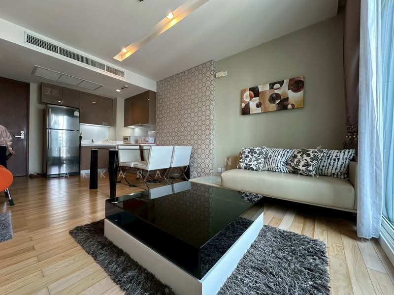 Siri At Sukhumvit, Bangkok, 902 Sukhumvit Road, Phra Kanong, Khlong Toei, Bangkok, 1 Bedroom, 52 sqm, Condo For Rent, by Sakan Akkara-aektalin, 500289342 - DDproperty.com