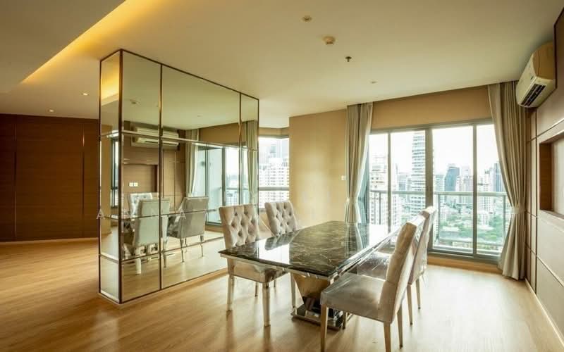 H Sukhumvit 43, Bangkok, 28 Sukhumvit 34 Road, Khlong Tan Nua, Watthana, Bangkok, 3 Bedrooms, 182 sqm, Condo For Rent, by Vichai  Annavakulthorn, 500289343 - DDproperty.com