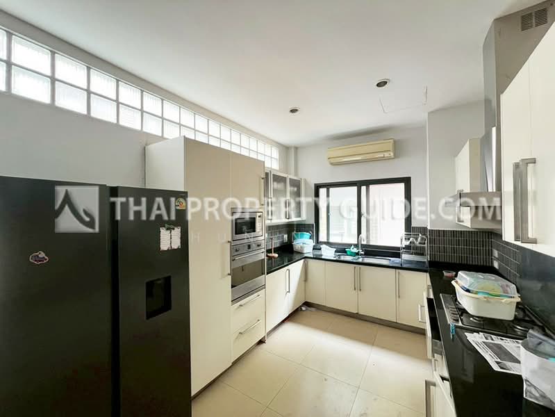 Panya Pattanakarn Village, Bangkok, Soi Phatthanakarn 30, Suan Luang, Suan Luang, Bangkok, 5 Bedrooms, 600 sqm, Single Detached House For Rent, by Khun Nita, 500289351 - DDproperty.com