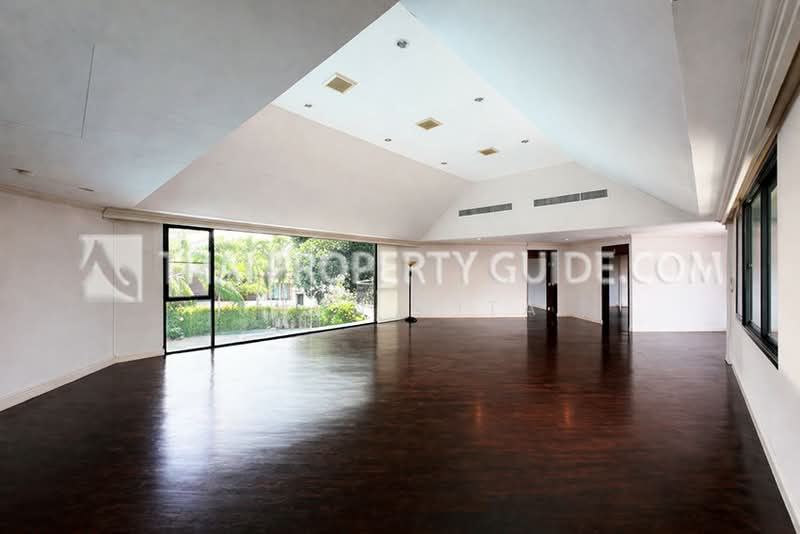 Panya Pattanakarn Village, Bangkok, Soi Phatthanakarn 30, Suan Luang, Suan Luang, Bangkok, 5 Bedrooms, 600 sqm, Single Detached House For Rent, by Khun Nita, 500289351 - DDproperty.com