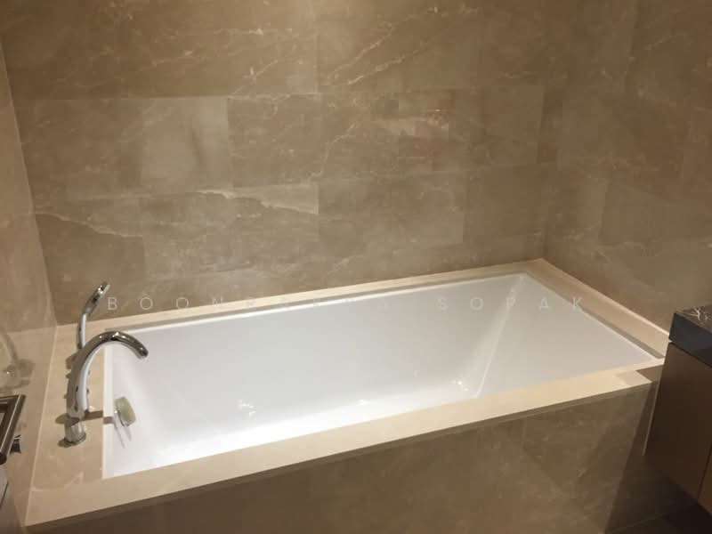 Magnolias Ratchadamri Boulevard, Bangkok, Ratchadamri Road, Lumphini, Pathum Wan, Bangkok, 2 Bedrooms, 78 sqm, Apartment For Rent, by Boonraksa Sopak, 500289371 - DDproperty.com