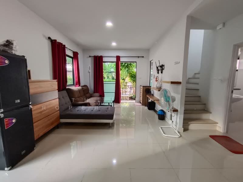 Modi Villa Ladkrabang-Suvarnabhumi, Chachoengsao, Luang Phaeng Road, Khlong Luang Phaeng, Muang Chachoengsao, Chachoengsao, 3 Bedrooms, 141 sqm, Townhouse For Sale, by The Best Property Agent สร้อย, 500289380 - DDproperty.com