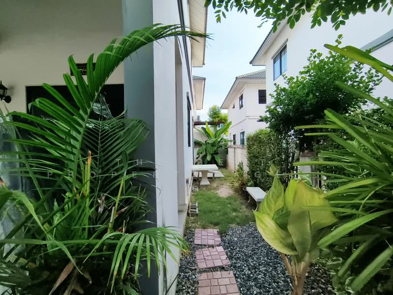 Modi Villa Ladkrabang-Suvarnabhumi, Chachoengsao, Luang Phaeng Road, Khlong Luang Phaeng, Muang Chachoengsao, Chachoengsao, 3 Bedrooms, 141 sqm, Townhouse For Sale, by The Best Property Agent สร้อย, 500289380 - DDproperty.com