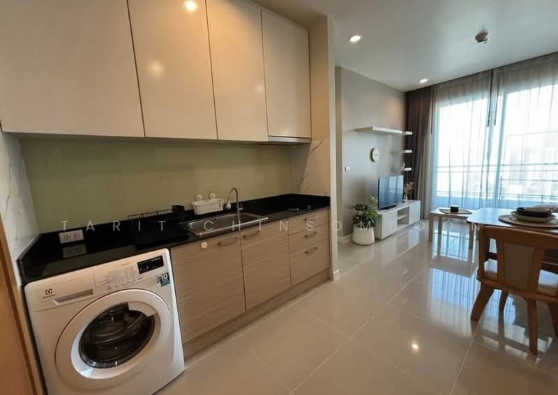 Circle Condominium, Bangkok, 1674 Soi Petchaburi 36 Petchaburi Road, Makkasan, Ratchathewi, Bangkok, 1 Bedroom, 39 sqm, Condo For Sale, by Tarit Chinsomboon, 500289385 - DDproperty.com