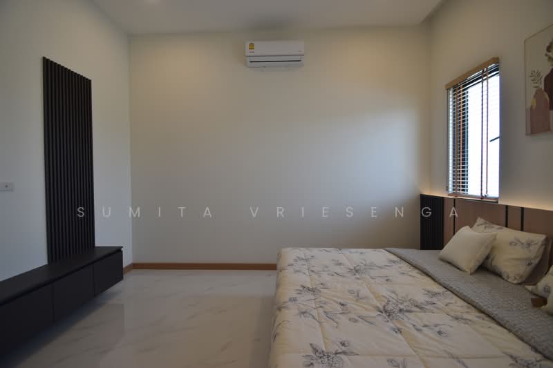 Luxury Pool Villa for Sale in Hua Hin – 4 Bedroom Modern Villa near Black Mountain, Prachuap Khiri Khan, Hin Lek Fai, Hua Hin, Prachuap Khiri Khan, 4 Bedrooms, 225 sqm, Villa For Sale, by Sumita Vriesenga, 500289428 - DDproperty.com