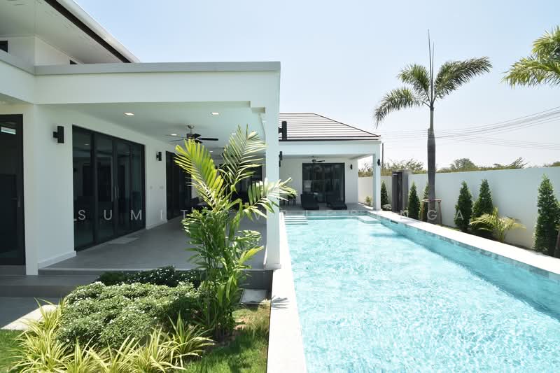 Luxury Pool Villa for Sale in Hua Hin – 4 Bedroom Modern Villa near Black Mountain, Prachuap Khiri Khan, Hin Lek Fai, Hua Hin, Prachuap Khiri Khan, 4 Bedrooms, 225 sqm, Villa For Sale, by Sumita Vriesenga, 500289428 - DDproperty.com
