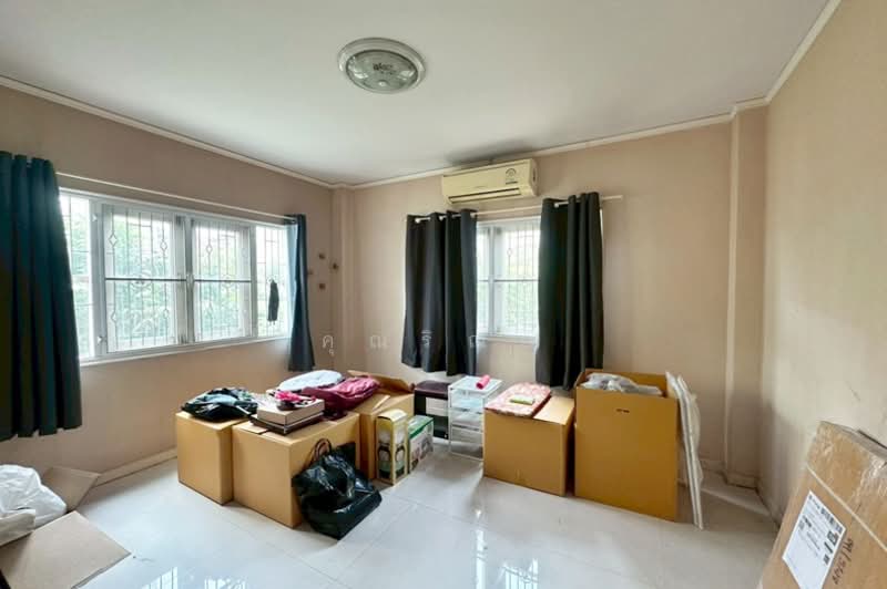 หมู่บ้านประดับดาว 5-6, Nonthaburi, Tha It, Pak Kret, Nonthaburi, 4 Bedrooms, 180 sqm, Single Detached House For Sale, by คุณริณณ์, 500289456 - DDproperty.com