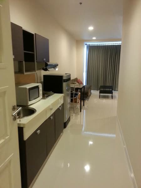 Noble Lite, Bangkok, 46 Soi Aree 1, Phaholyothin Road, Samsen Nai, Phaya Thai, Bangkok, 1 Bedroom, 49 sqm, Condo For Rent, by Boonraksa Sopak, 500289459 - DDproperty.com