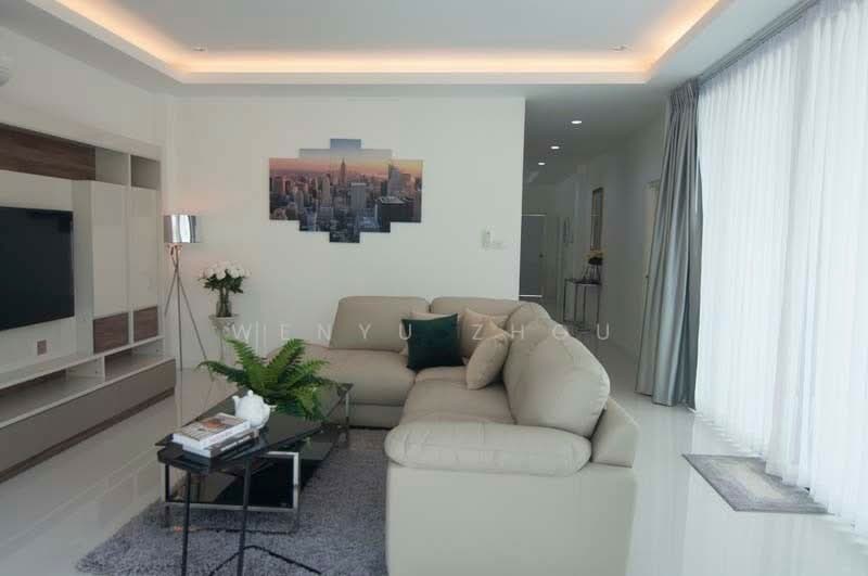 Modern Luxury Villa White Tara Villa Wang Tran, Chiang Mai, San Phak Wan, Hang Dong, Chiang Mai, 4 Bedrooms, 309 sqm, Villa For Rent, by Wenyu Zhou, 500289461 - DDproperty.com