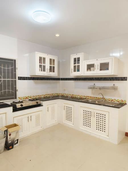 Atoll Bali Beach, Chachoengsao, Onnuch-Ladkrabang Road, Khlong Luang Phaeng, Muang Chachoengsao, Chachoengsao, 2 Bedrooms, 100 sqm, Single Detached House For Sale, by The Best Property Agent นก, 500289462 - DDproperty.com
