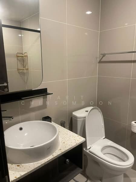 XT Huaikhwang, Bangkok, 244 Ratchadaphisek Road, Huai Khwang, Huai Khwang, Bangkok, 1 Bedroom, 35 sqm, Condo For Rent, by Tarit Chinsomboon, 500289463 - DDproperty.com