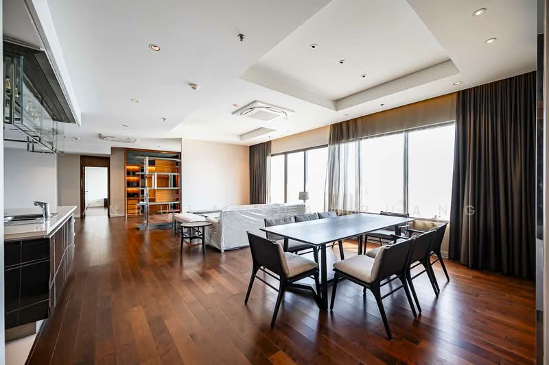 The Emporio Place, Bangkok, 93 Soi Sukhumvit 24, Sukhumvit Road, Khong Tan, Khlong Toei, Bangkok, 3 Bedrooms, 250 sqm, Condo For Sale, by Kanrutai Dawruang, 500289492 - DDproperty.com