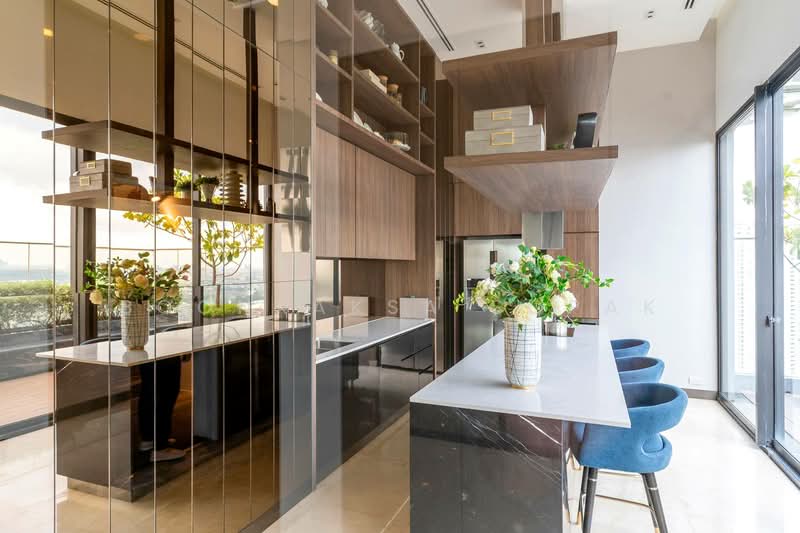 Siamese Exclusive Queens, Bangkok, 388 Phai Singto Alley, Khlong Toei, Khlong Toei, Bangkok, 2 Bedrooms, 75 sqm, Condo For Rent, by Boonraksa Sopak, 500289528 - DDproperty.com