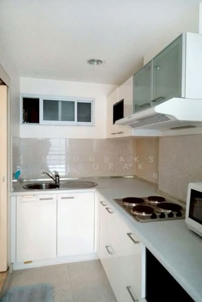Lumpini Suite Sukhumvit 41, Bangkok, Soi Sukhumvit 41, Khlong Tan Nua, Watthana, Bangkok, 2 Bedrooms, 71 sqm, Condo For Rent, by Boonraksa Sopak, 500289543 - DDproperty.com