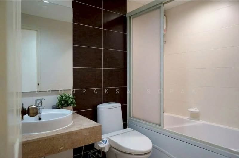 Lumpini Suite Sukhumvit 41, Bangkok, Soi Sukhumvit 41, Khlong Tan Nua, Watthana, Bangkok, 2 Bedrooms, 71 sqm, Condo For Rent, by Boonraksa Sopak, 500289543 - DDproperty.com