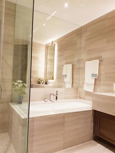 The Diplomat 39, Bangkok, 18 Soi Sukhumvit 39, Sukhumvit Road, Khlong Tan Nua, Watthana, Bangkok, 1 Bedroom, 59 sqm, Condo For Rent, by Vichai  Annavakulthorn, 500289556 - DDproperty.com
