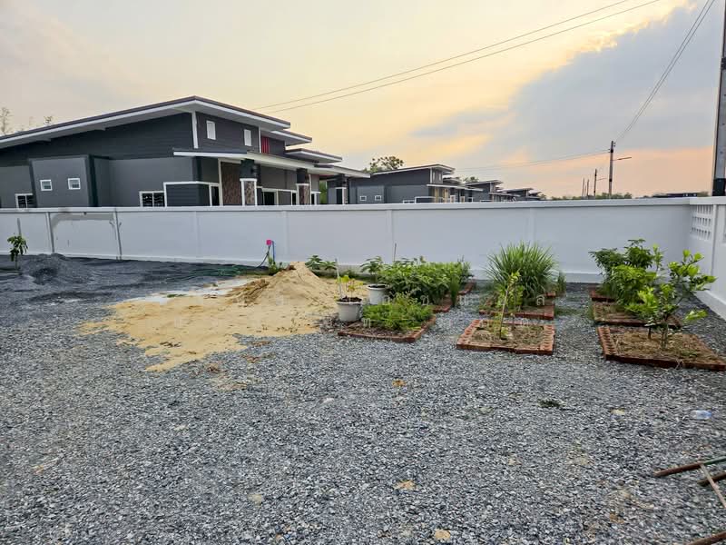 ขาย - บ้านเดี่ยว 1 ชั้น หมู่บ้าน ห้วยม้าลอย ดอนเจดีย์, สุพรรณบุรี
