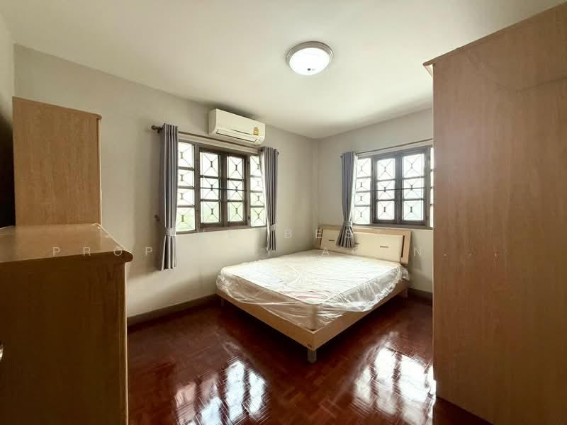 Baan Mueang Ek 2, Pathum Thani, Ekkarat 2 Alley, Lak Hok, Muang Pathum Thani, Pathum Thani, 3 Bedrooms, 150 sqm, Single Detached House For Sale, by The Best Property Agent ป๋อมแป๋ม, 500289565 - DDproperty.com