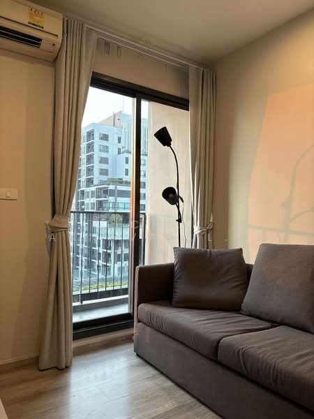 CENTRIC Ari Station, Bangkok, 27 Phahonyothin Road, Samsen Nai, Phaya Thai, Bangkok, 2 Bedrooms, 49 sqm, Condo For Rent, by Vichai  Annavakulthorn, 500289598 - DDproperty.com