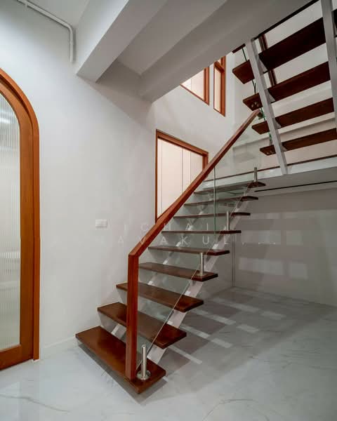 ทาวน์เฮ้าส์ 3-ห้องนอน, กรุงเทพ, ห้วยขวาง, ห้วยขวาง, กรุงเทพ, 180 ตร.ม., ทาวน์เฮ้าส์ ให้เช่า, โดย Vichai  Annavakulthorn, 500289616 - DDproperty.com