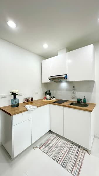 The Base Park West Sukhumvit 77, Bangkok, 11 Soi Sukhumvit 77 Sukhumvit Road, Phra Kanong Nua, Watthana, Bangkok, 2 Bedrooms, 53 sqm, Condo For Sale, by Orapa Sumetheesirisakul, 500289662 - DDproperty.com