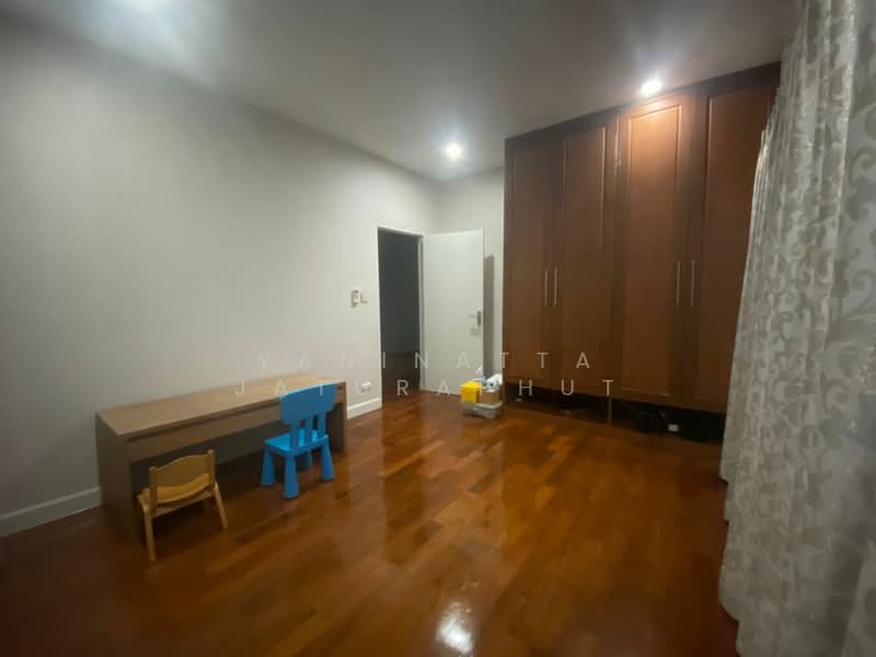 The Grand Bangna-Wongwaen, Bangkok, 288 Kanchanaphisek Road, Dok Mai, Prawet, Bangkok, 3 Bedrooms, 243 sqm, Single Detached House For Sale, by Yaninatta Jaturaphut, 500289674 - DDproperty.com