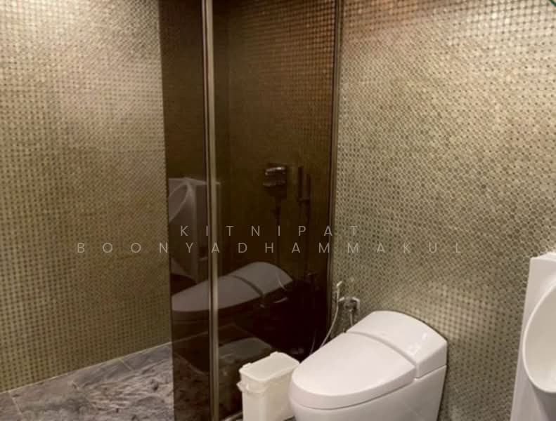 D.S. Tower 1 Sukhumvit 33, Bangkok, Soi Phrom Chit, Khlong Tan Nua, Watthana, Bangkok, 3 Bedrooms, 270 sqm, Condo For Rent, by Kitnipat Boonyadhammakul, 500289691 - DDproperty.com
