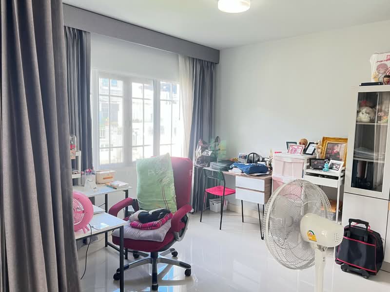 หมู่บ้านเดอะวิลเลจ คอทเทจ กาญจนาภิเษก-ราชพฤกษ์ ไทรน้อย นนทบุรี, Nonthaburi, Sai Noi, Sai Noi, Nonthaburi, 3 Bedrooms, 120 sqm, Single Detached House For Sale, by The Best Property  บี, 500289701 - DDproperty.com