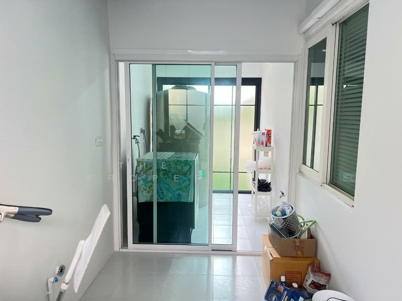 หมู่บ้านเดอะวิลเลจ คอทเทจ กาญจนาภิเษก-ราชพฤกษ์ ไทรน้อย นนทบุรี, Nonthaburi, Sai Noi, Sai Noi, Nonthaburi, 3 Bedrooms, 120 sqm, Single Detached House For Sale, by The Best Property  บี, 500289701 - DDproperty.com