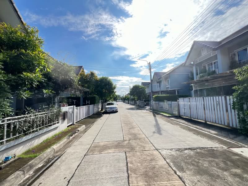 หมู่บ้านเดอะวิลเลจ คอทเทจ กาญจนาภิเษก-ราชพฤกษ์ ไทรน้อย นนทบุรี, Nonthaburi, Sai Noi, Sai Noi, Nonthaburi, 3 Bedrooms, 120 sqm, Single Detached House For Sale, by The Best Property  บี, 500289701 - DDproperty.com