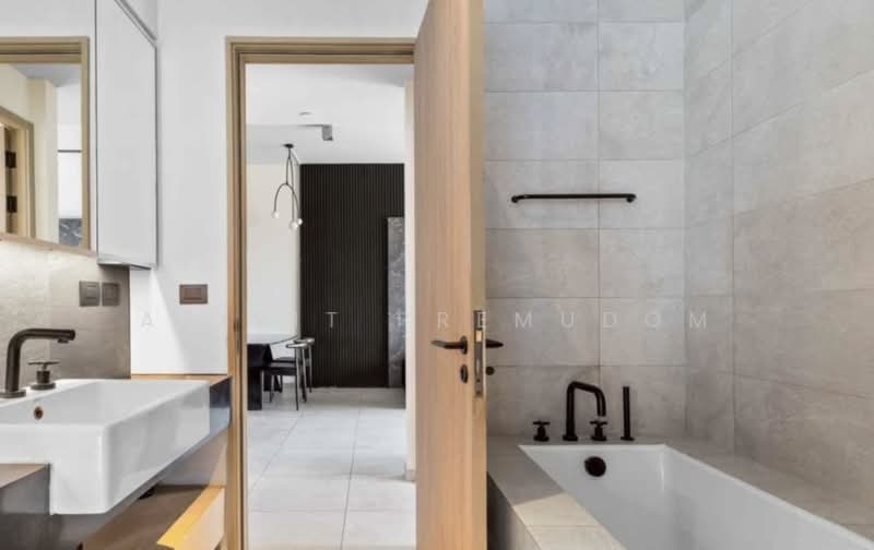 The Lofts Asoke, Bangkok, Sukhumvit 21 Road, Khlongtoei Nua, Watthana, Bangkok, 2 Bedrooms, 74 sqm, Condo For Rent, by Apisit Premudom, 500289702 - DDproperty.com
