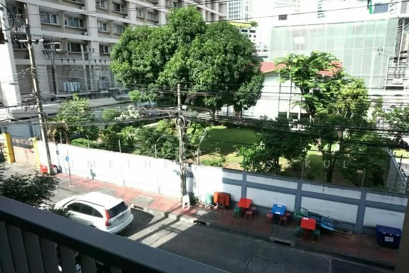 Focus Ploenchit, Bangkok, Soi Sukhumvit 2, Khlong Toei, Khlong Toei, Bangkok, 1 Bedroom, 35 sqm, Condo For Sale, by Orapa Sumetheesirisakul, 500289825 - DDproperty.com