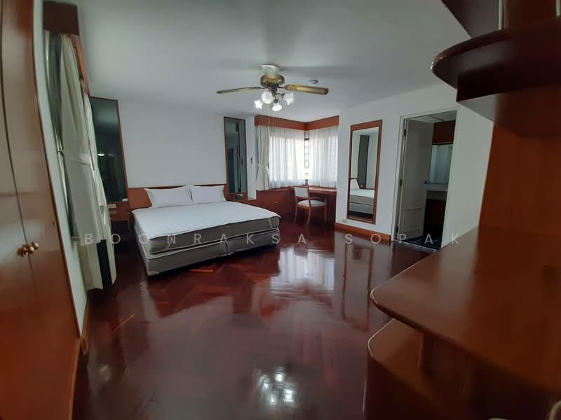 Four Wings Mansion, Bangkok, 32 Soi Sukhumvit 11, Khlongtoei Nua, Watthana, Bangkok, 3 Bedrooms, 220 sqm, Apartment For Rent, by Boonraksa Sopak, 500289842 - DDproperty.com