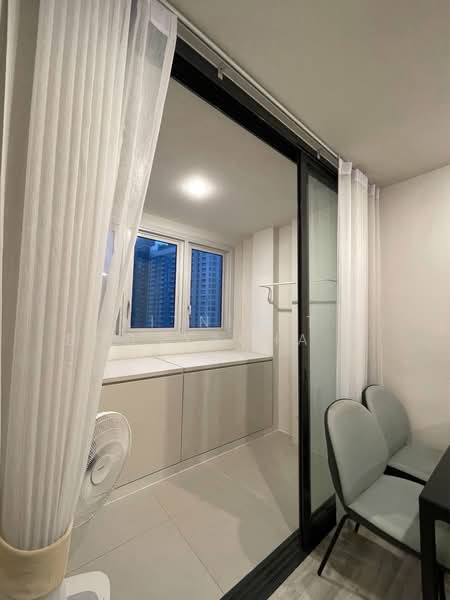 XT Huaikhwang, Bangkok, 244 Ratchadaphisek Road, Huai Khwang, Huai Khwang, Bangkok, 1 Bedroom, 35 sqm, Condo For Sale, by Kitnipat Boonyadhammakul, 500289843 - DDproperty.com