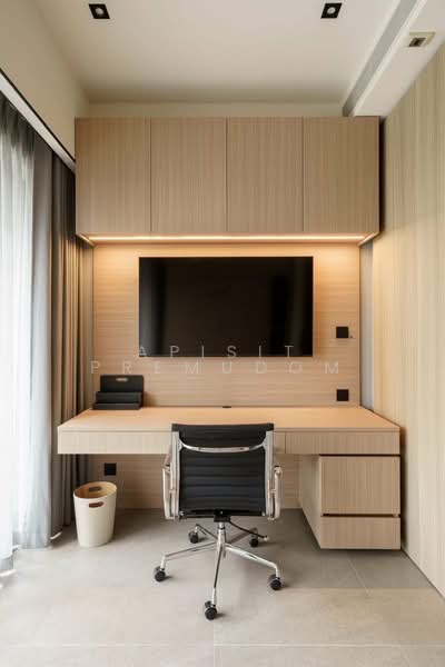 The Strand Thonglor, Bangkok, 36 Soi Sukhumvit 55, Khlong Tan Nua, Watthana, Bangkok, 2 Bedrooms, 110 sqm, Condo For Rent, by Apisit Premudom, 500289844 - DDproperty.com