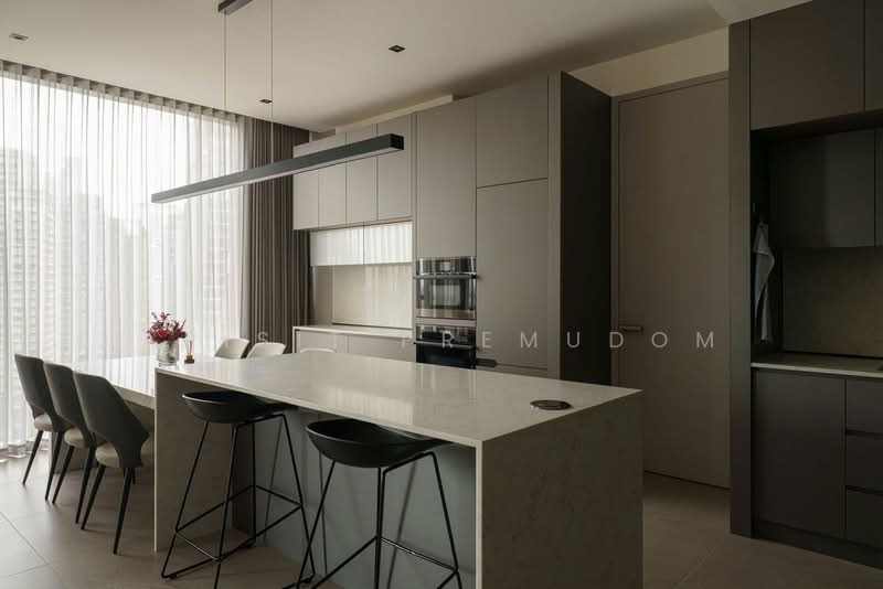 The Strand Thonglor, Bangkok, 36 Soi Sukhumvit 55, Khlong Tan Nua, Watthana, Bangkok, 2 Bedrooms, 110 sqm, Condo For Rent, by Apisit Premudom, 500289844 - DDproperty.com