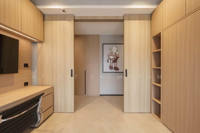 The Strand Thonglor, Bangkok, 36 Soi Sukhumvit 55, Khlong Tan Nua, Watthana, Bangkok, 2 Bedrooms, 110 sqm, Condo For Rent, by Apisit Premudom, 500289844 - DDproperty.com