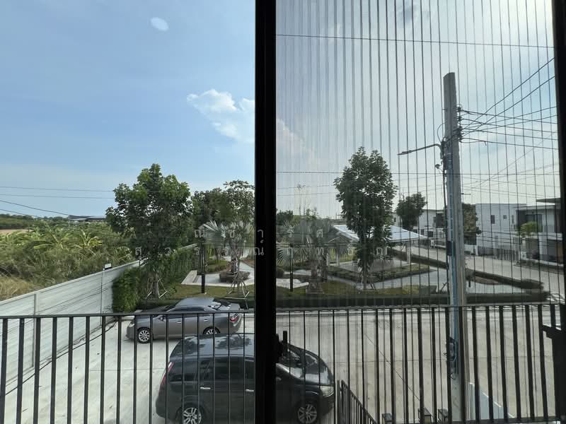 S Gate Life Ratchapruek-Kanjanapisek 2, Nonthaburi, Yothathikarn Road, Khlong Khoi, Pak Kret, Nonthaburi, 3 Bedrooms, 184 sqm, Semi-Detached House (Twin House) For Sale, by ณิชารัศม์ สุวรรณ์ฤทธิ์กุล, 500289854 - DDproperty.com