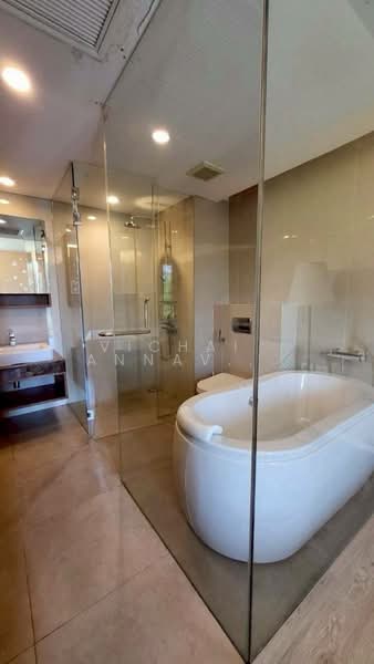Siamese Thirty Nine, Bangkok, 68 Soi Sukhumvit 39, Sukhumvit Road, Khlong Tan Nua, Watthana, Bangkok, 2 Bedrooms, 67 sqm, Condo For Rent, by Vichai  Annavakulthorn, 500290001 - DDproperty.com