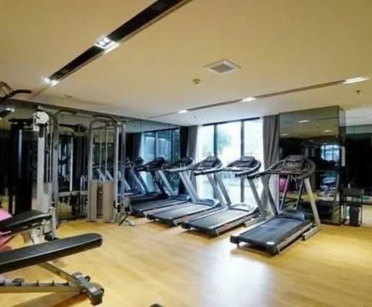 Regal Sathon-Naradhiwas, Bangkok, Naradhiwas Rajanagarindra Road, Thung Maha Mek, Sathon, Bangkok, 2 Bedrooms, 45 sqm, Condo For Rent, by Vichai  Annavakulthorn, 500290022 - DDproperty.com
