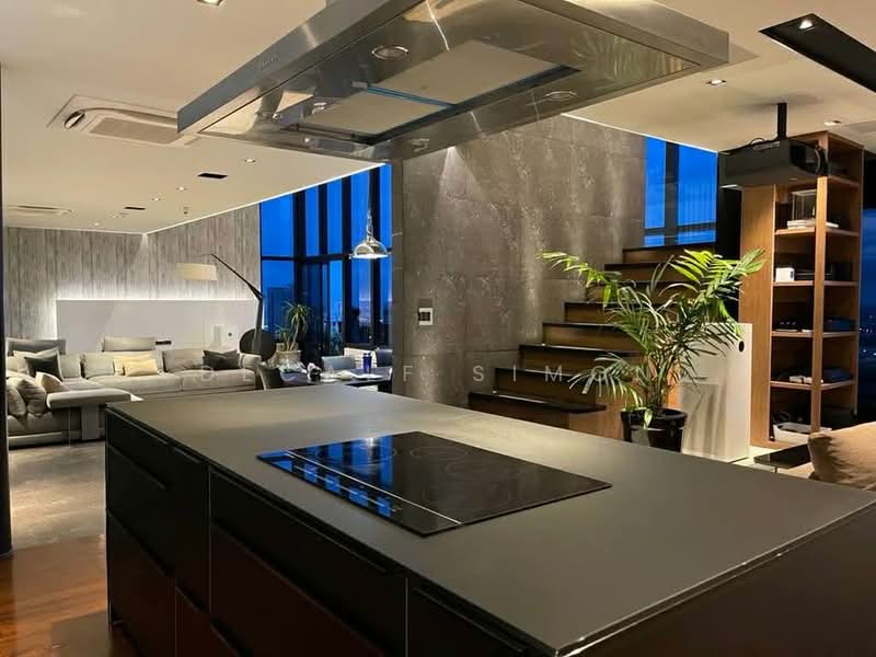 The Emporio Place, Bangkok, 93 Soi Sukhumvit 24, Sukhumvit Road, Khong Tan, Khlong Toei, Bangkok, 2 Bedrooms, 233 sqm, Condo For Sale, by Decalf Simon, 500290033 - DDproperty.com