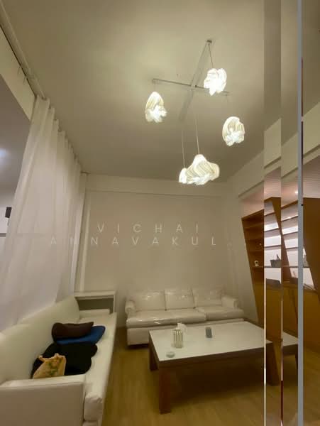 5-BR Townhouse, Bangkok, Phra Kanong Nua, Watthana, Bangkok, 5 Bedrooms, 300 sqm, Townhouse For Rent, by Vichai  Annavakulthorn, 500290042 - DDproperty.com