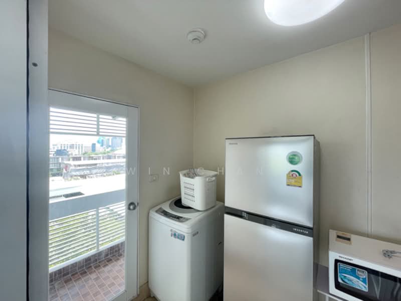 Garden Asoke-Rama 9, Bangkok, Chaturathit Road, Bang Kapi, Huai Khwang, Bangkok, 1 Bedroom, 45 sqm, Condo For Rent, by Win Chan, 500290074 - DDproperty.com