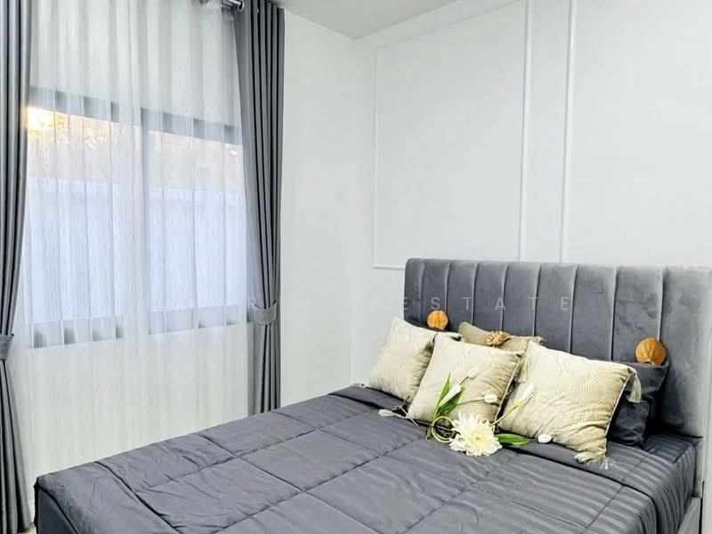 House for Sale Nong Pla Lai Pattaya East 3 Bedrooms Built in, Chon Buri (Pattaya), Bang Lamung, Bang Lamung (Pattaya), Chon Buri (Pattaya), 3 Bedrooms, 200 sqm, Single Detached House For Sale, by PLC real estate, 500290080 - DDproperty.com