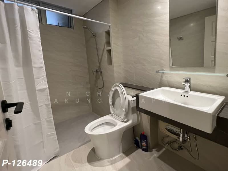 Baan Klang Krung Resort (Ratchada 7), Bangkok, 7 Ratchadaphisek Road, Din Daeng, Din Daeng, Bangkok, Studio, 35 sqm, Condo For Rent, by Nichaphat Sakunchayapha, 500290090 - DDproperty.com