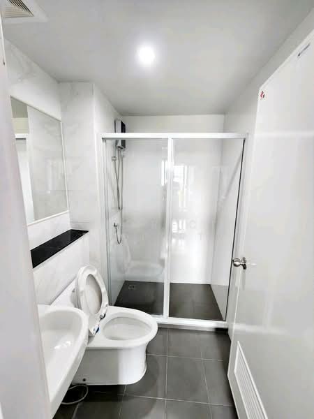 Rye Sukhumvit 101/1, Bangkok, Soi Wachiratham Sathit 29/2, Bang Chak, Phra Khanong, Bangkok, 1 Bedroom, 30 sqm, Condo For Rent, by Correct Property, 500290195 - DDproperty.com