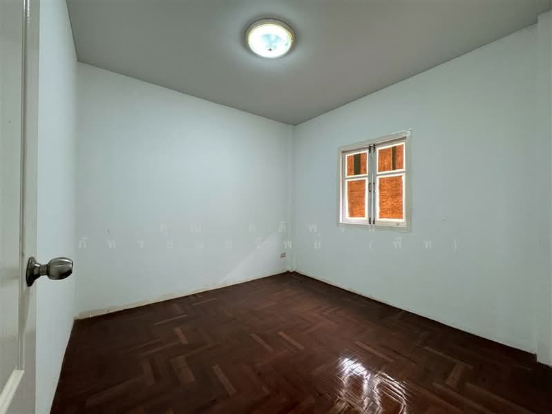 Moobaan Piyawararom Khlong 4, Pathum Thani, Sawai Pracharat Road, Bang Yitho, Thanyaburi, Pathum Thani, 3 Bedrooms, 120 sqm, Townhouse For Sale, by คุณ คติพจน์ ภัทรธนทรัพย์ (พีท), 500290225 - DDproperty.com