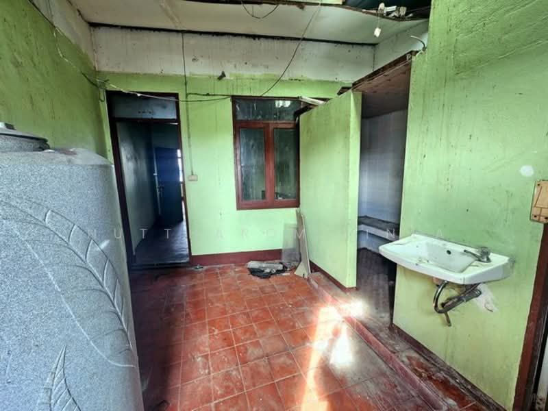 For Sale - 2-BR House, Bangkok