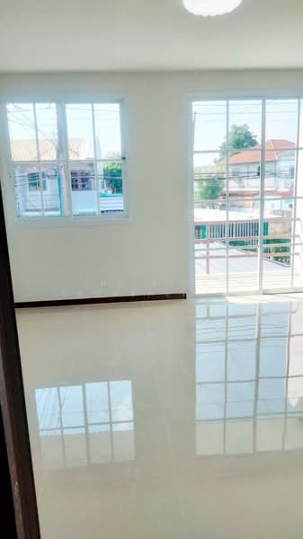 หมู่บ้านของเรา บางปะกง, ฉะเชิงเทรา, บางสมัคร, บางปะกง, ฉะเชิงเทรา, 100 ตร.ม., ทาวน์เฮ้าส์ ขาย, โดย The Best Property Agent แก้ว, 500290334 - DDproperty.com