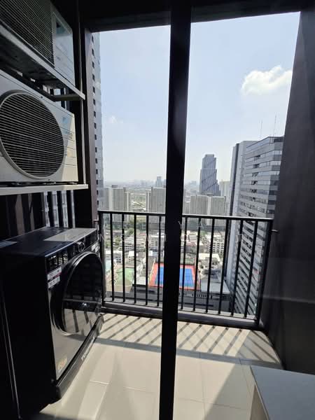 Nue District R9, Bangkok, 59 Rama 9 Road, Huai Khwang, Bangkok, 1 Bedroom, 31 sqm, Condo For Rent, by Areeya Kingwichit, 500290336 - DDproperty.com